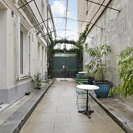 A Sweet Studio in Montparnasse - Boulevard du Montparnasse-3